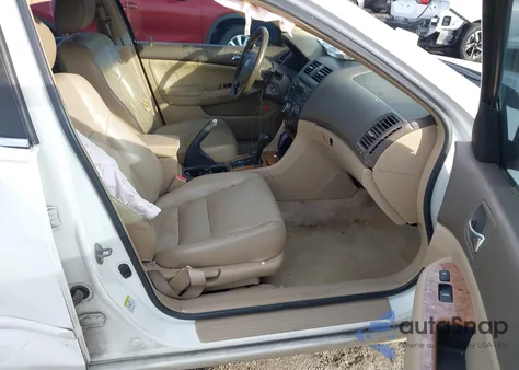 2005 Honda Accord 2.4 Ex z USA, uszkodzony, nr VIN 1HGCM56825A188227